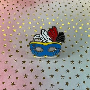 Donald Duck Masquerade Mask Hidden Mickey Disney Pin